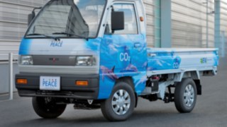 Elektrokleinlaster Peace von Power Plaza mit Antriebstechnik von Linde Elektrokleinlaster Peace von Power Plaza mit Antriebstechnik von Linde