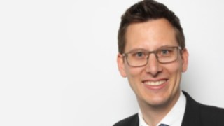 Stephan Zwiehoff, Geschäftsführer der Zwiehoff Zweiwege-Fahrzeuge GmbH Stephan Zwiehoff, Geschäftsführer der Zwiehoff Zweiwege-Fahrzeuge GmbH